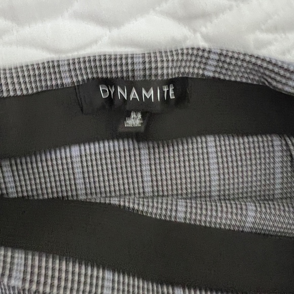 Dynamite Pencil Skirt - Picture 2 of 3